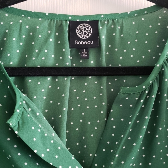 SOLD ON ANOTHER SITE Bobeau Green & White - Picture 3 of 5